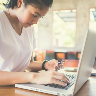 6 steps to design and print a custom business card