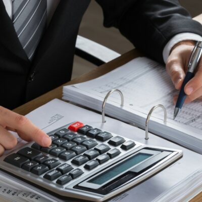 6 Things to Consider Before Making Investment Decisions